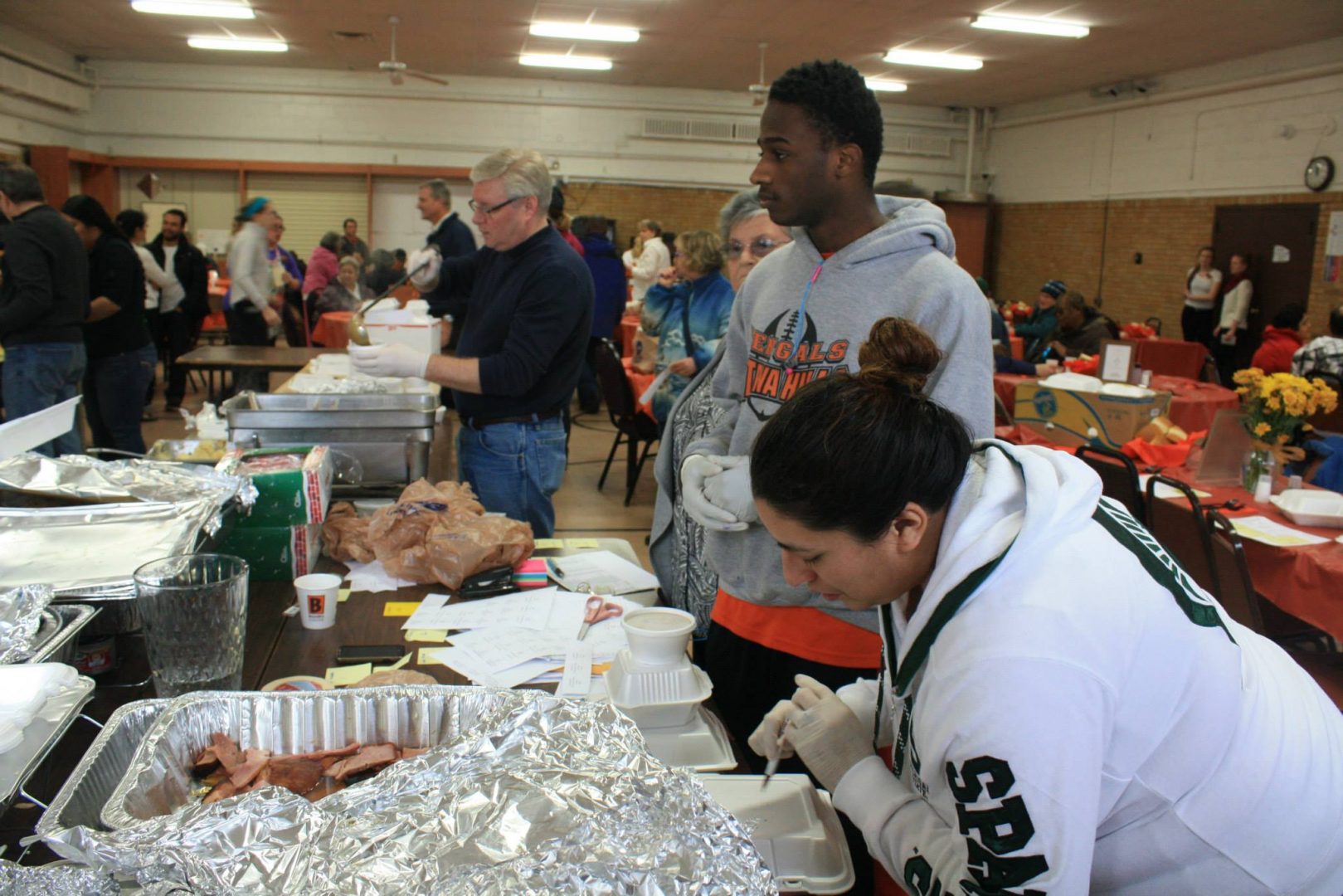 Annual Thanksgiving Feast! - Cristo Rey Community Center
